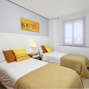 Primera Linea De Playa Con Parking Y Wifi Apartment
